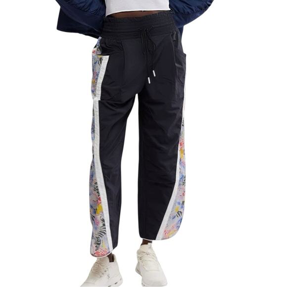 Free People Movement Athletic Pants Drawstring Size Small Champ is Here - Picture 9 of 11